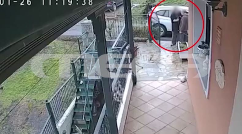 Οργανωμένη συμμορία με γυναίκα «δόλωμα» έκλεβε κοσμήματα από ανυποψίαστους πολίτες