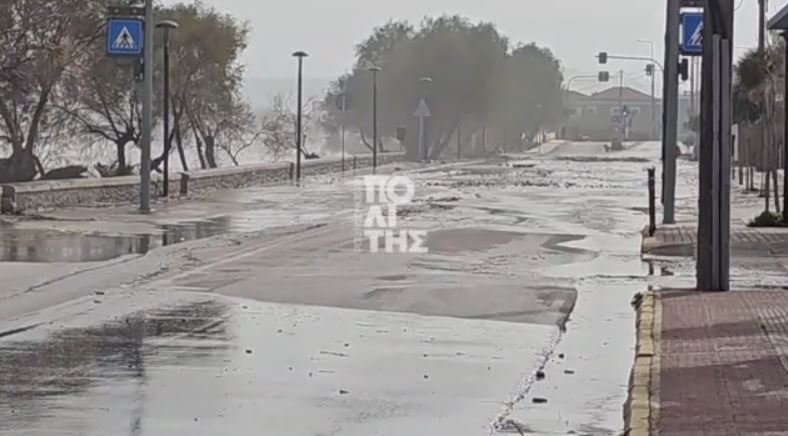 Κατολισθήσεις, πλημμύρες & αποκλεισμένα χωριά από την κακοκαιρία