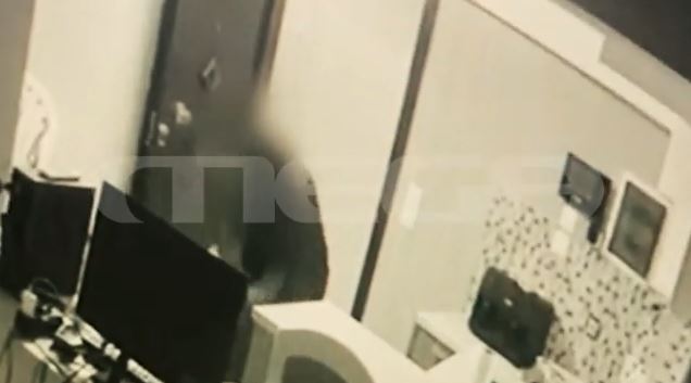 Κυψέλη: Παραδόθηκε ο 64χρονος που κατηγορείται ότι ασέλγησε σε 25χρονη ΑμεΑ μέσα στο σπίτι της