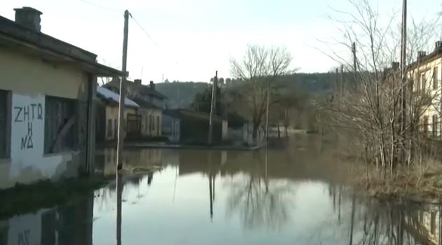 Έβρος: Πάνω από 150.000 στρέμματα έχουν καλυφθεί από νερό – Ήχησε το 112