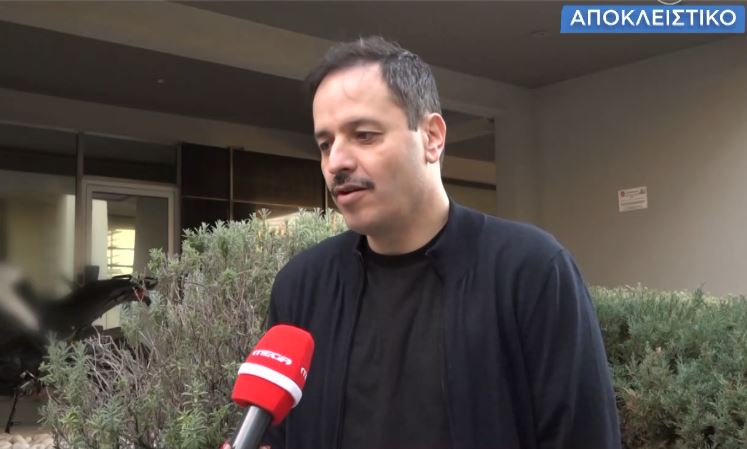 Αλέξανδρος Τσουβέλας: «Μετά την Ιθάκη του Τσίπρα σκέφτηκα να βγάλω και εγώ βιβλίο με τίτλο “Άρτα” ή “Λιόσια”»