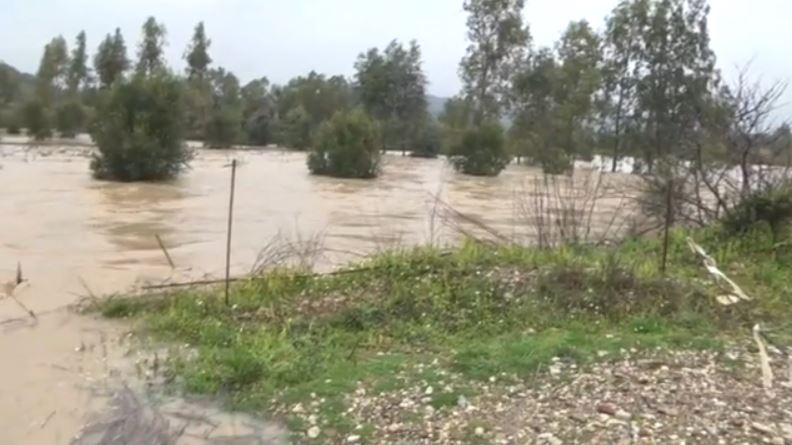 Στο έλεος της κακοκαιρίας πολλές περιοχές της χώρας – Τεράστιες καταστροφές