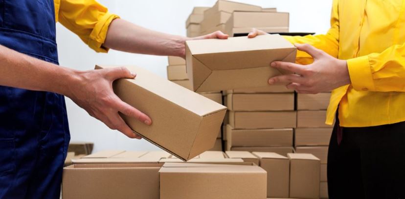 «Τέλος» τα φθηνά δέματα από γνωστές κινεζικές πλατφόρμες- «Χαράτσι» 3 ευρώ σε κάθε είδος