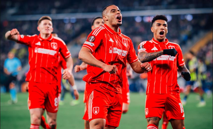 Τριάρα στην Πόλη και «αγκαλιά» με την πρόκριση η Νότιγχαμ Φόρεστ (3-0)