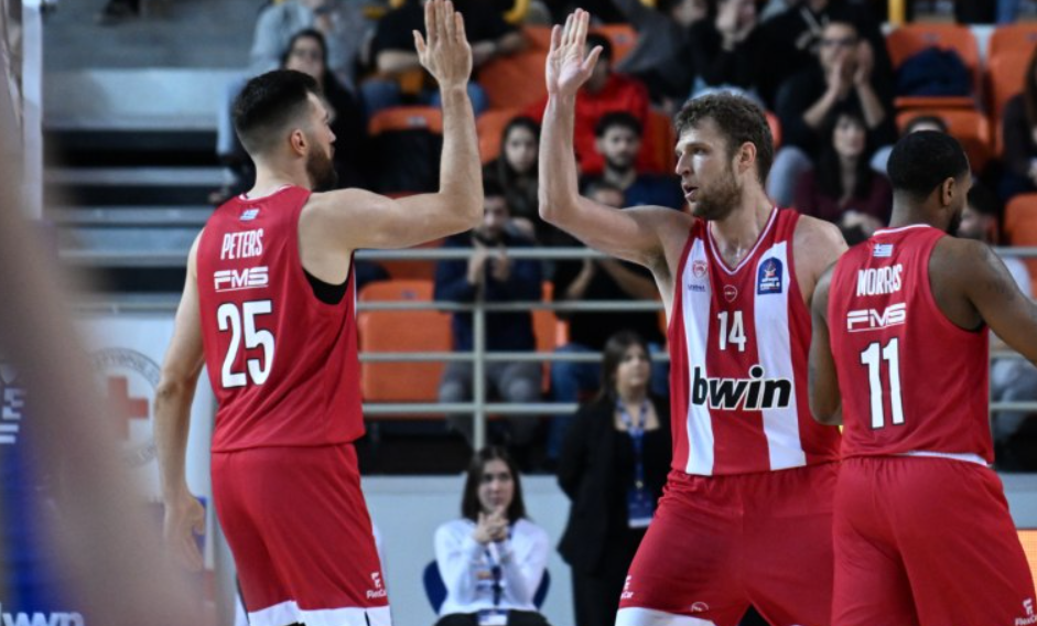 Ολυμπιακός – Μαρούσι 91-67: Άνετα στον τελικό ο Ολυμπιακός, ανησυχία για Μιλουτίνοφ