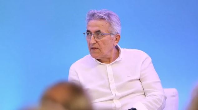 Υπόθεση Παναγόπουλου: Η ανώνυμη καταγγελία, τα λεφτά στην… γλάστρα & η παραίτηση Στρατινάκη