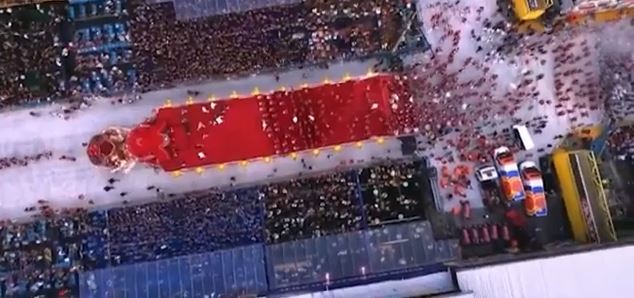 Βραζιλία: Εντυπωσιακή αυλαία για το διασημότερο καρναβάλι στον κόσμο