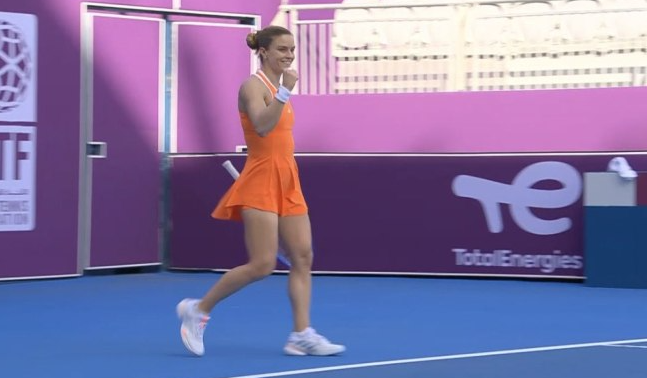 Τένις: «Πέταξε» στα προημιτελικά η Σάκκαρη και έκλεισε ραντεβού με Σφιόντεκ