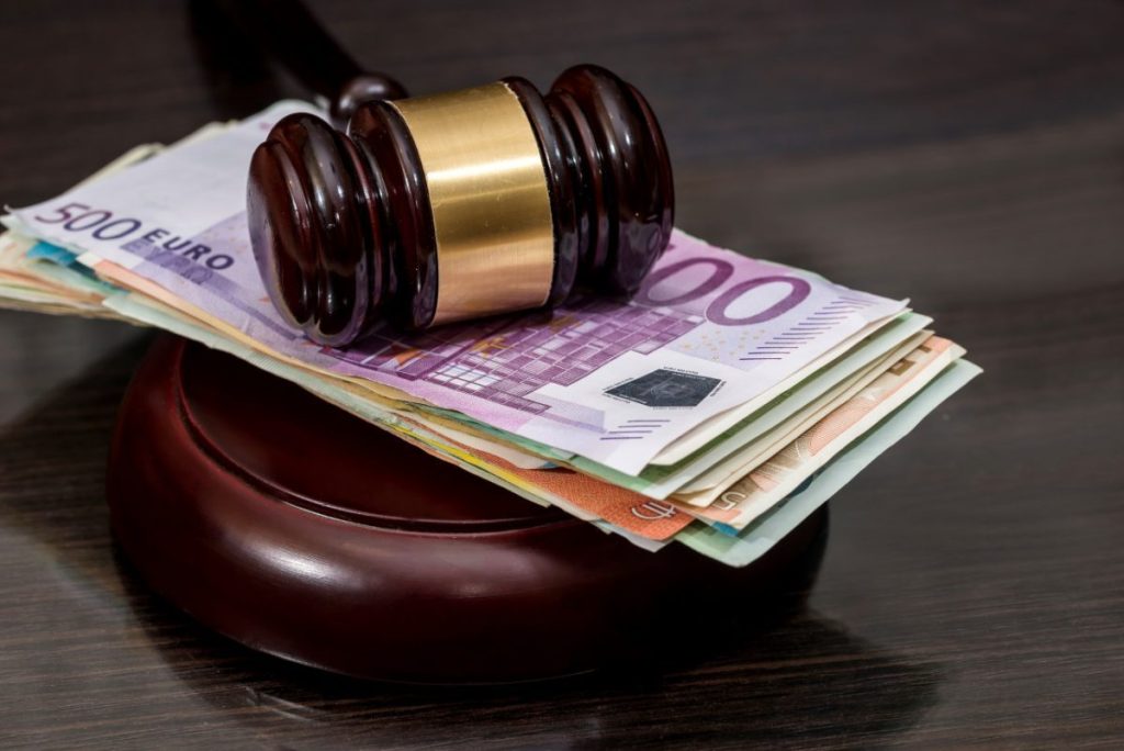 «Τα funds μας εκβιάζουν με πλειστηριασμούς» – Τι καταγγέλλουν κτηνοτρόφοι στο MEGA