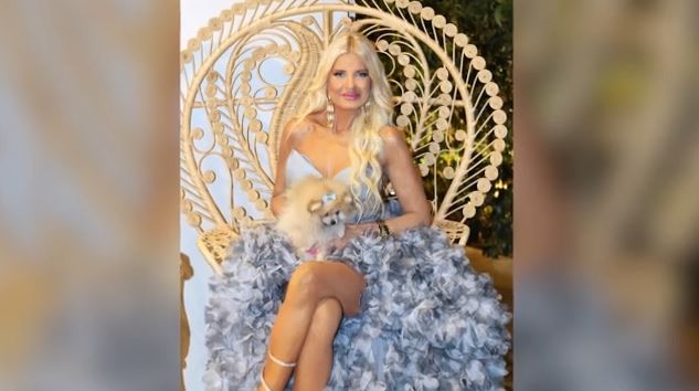 Μαρίνα Σταυράκη: Καρέ καρέ η εισβολή στο σπίτι της – Άρπαξαν 34.000€ σε μετρητά & κοσμήματα