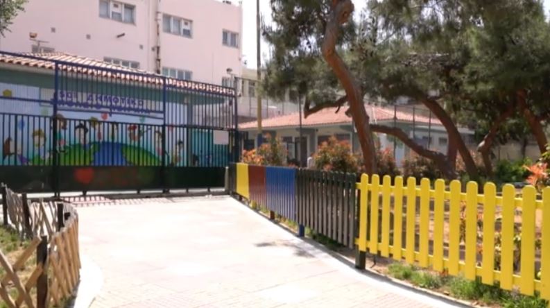 Μυτιλήνη: Απαλλάχθηκε από τα καθήκοντά της η νηπιαγωγός που φέρεται να φωνάζει σε παιδιά – Νέα καταγγελία για διευθύντρια