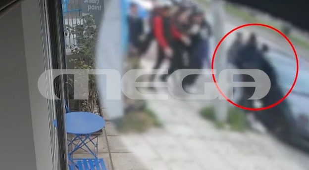 Θεσσαλονίκη: Άγριος ξυλοδαρμός 16χρονου από ομάδα μαθητών έξω από σχολείο