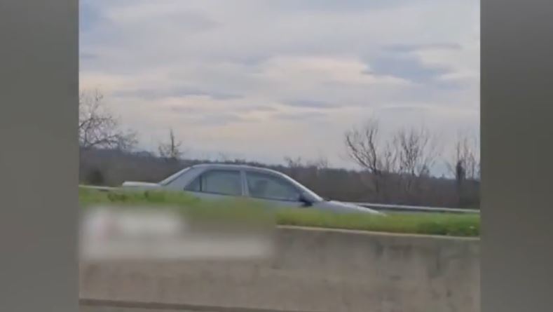 Βέροια: Μια 50χρονη έπεσε με το αυτοκίνητό της σε χαντάκι για να αποφύγει 89χρονο που οδηγούσε στο αντίθετο ρεύμα