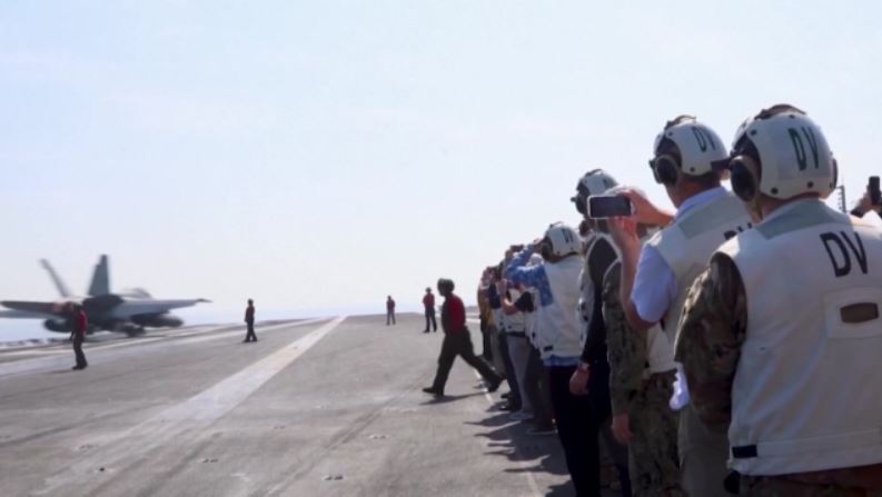 Σε πολεμική ετοιμότητα ο αμερικανικός μηχανισμός στη Μέση Ανατολή