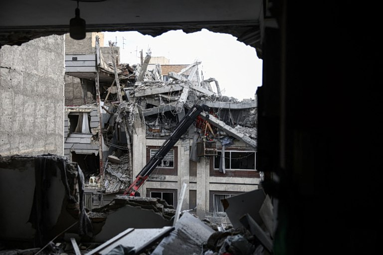 Άλλη μία εφιαλτική νύχτα για το Ισραήλ μετά από «βροχή» ιρανικών πυραύλων