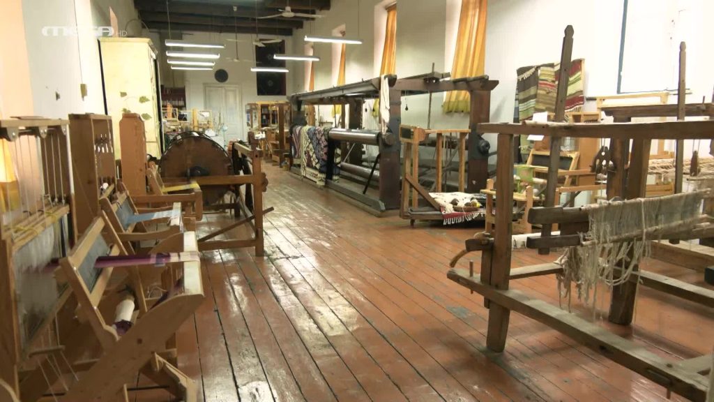 Τεχνικές ύφανσης από την αρχαιότητα έως σήμερα στο Ιστορικό Υφαντουργείο ΣΕΝ - 