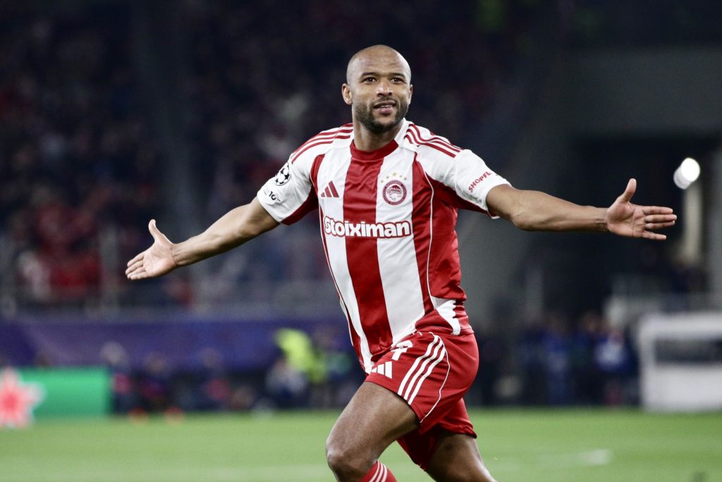 Stoiximan Super League: Υποδέχεται τον Ολυμπιακό ο Πανσερραϊκός