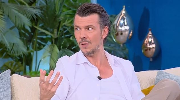 Ιωάννης Παπαζήσης: «Το καταφύγιό μου είναι η τέχνη»