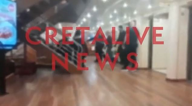 Γυμνός άνδρας εισέβαλε σε καμπίνα μαθητριών σε πλοίο – Τον ξυλοκόπησαν άγρια οι συμμαθητές τους