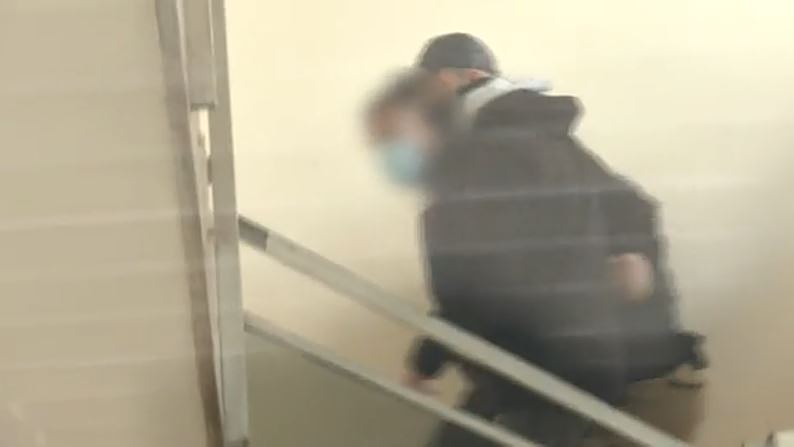 Συνελήφθη ο 19χρονος φίλος του θύματος που συμμετείχε στη δολοφονία του 20χρονου στην Καλαμαριά