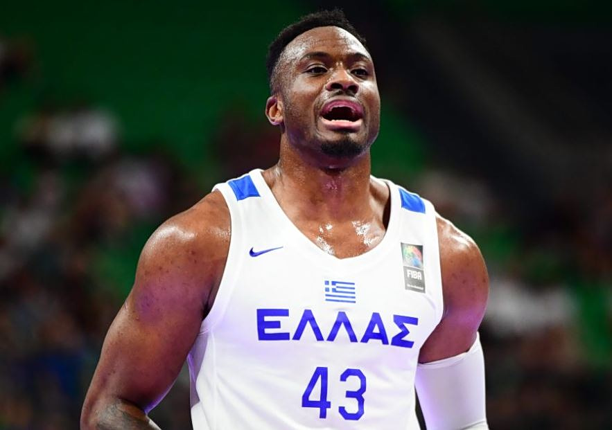 Τα σενάρια για το μέλλον του Θανάση Αντετοκούνμπο