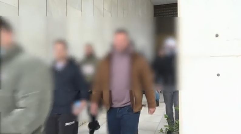 Ενώπιον της ανακρίτριας οι 22 κατηγορούμενοι για το κύκλωμα απάτης στον ΕΦΚΑ