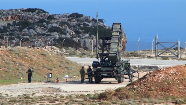 Μέση Ανατολή: Ελληνικοί Patriot κατέρριψαν δύο ιρανικούς βαλλιστικούς πυραύλους