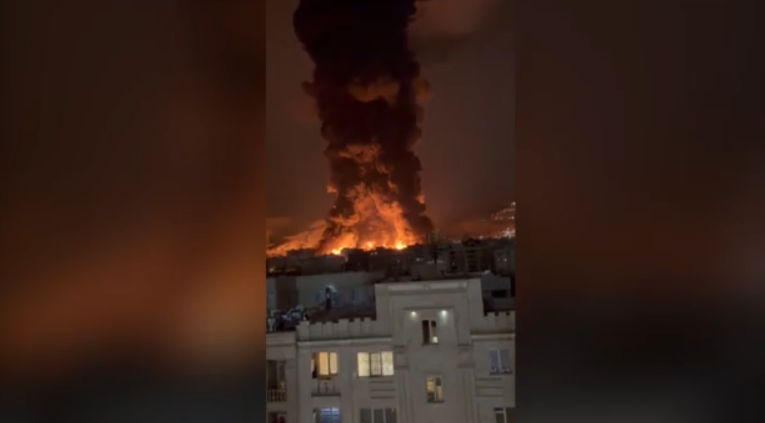 Νύχτα κόλασης στο Ιράν από το ισραηλινό σφυροκόπημα – Όλες οι εξελίξεις στον πόλεμο στη Μέση Ανατολή