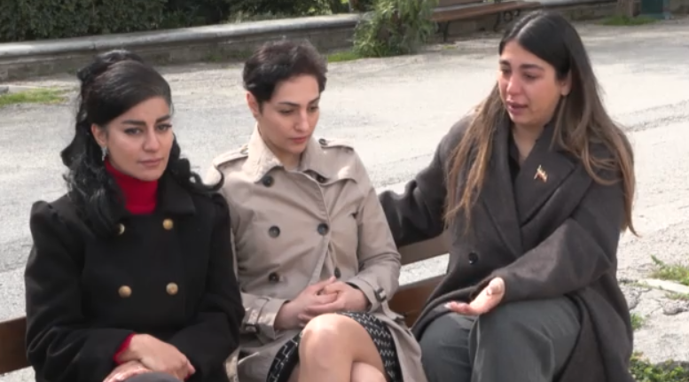 Ιρανές που έφυγαν από τη χώρα τους λόγω του θεοκρατικού καθεστώτος μιλούν στην κάμερα των «Εξελίξεων»