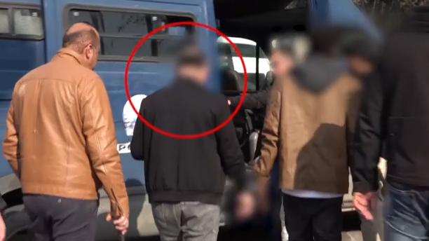 Κατασκοπικό θρίλερ στη Σούδα – Συνελήφθη 36χρονος με φωτογραφίες του «USS Gerald R. Ford»