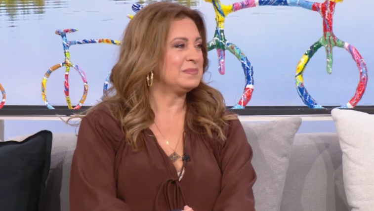 Ευαγγελία Μουμούρη: Όσα λέει για τον ρόλο της στη σειρά «Ριφιφί» & για το ελληνικό MeToo