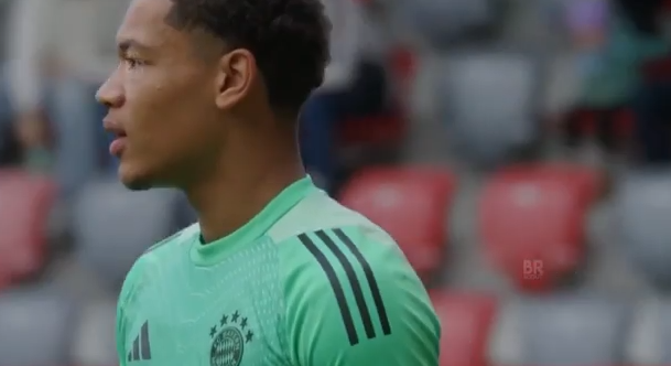 Λέοναρντ Πρέσκοτ: 16χρονος τερματοφύλακας ετοιμάζεται για το ντεμπούτο του με τη Μπάγερν