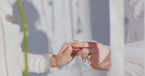 ΣτΕ: Συνταγματικός ο γάμος και η υιοθεσία από ομόφυλα ζευγάρια