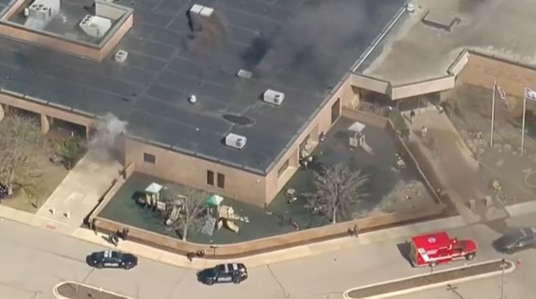 ΗΠΑ: Επίθεση σε συναγωγή στο Μίσιγκαν – Ο δράστης είχε στο ΙΧ του εκρηκτικά