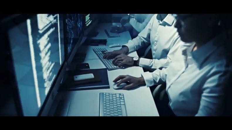 «Βόμβα» στα θεμέλια του Μεγάρου Μαξίμου οι υποκλοπές