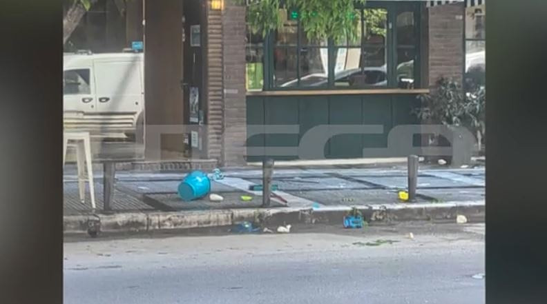 Θεσσαλονίκη: 5χρονος πετούσε αντικείμενα από μπαλκόνι 6ου ορόφου – Εκλήθη η αστυνομία