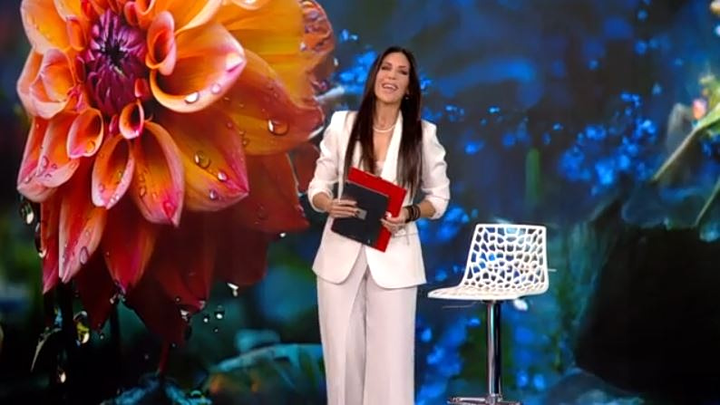 Κοινωνία Ώρα Mega