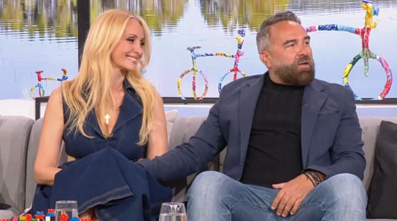 Γρηγόρης Γκουντάρας – Νάταλι Κάκκαβα: «Μας είπαν ότι η εκπομπή κόπηκε γιατί είχε ακριβό μπάτζετ – Πικραθήκαμε»