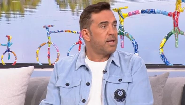 Στέφανος Κωνσταντινίδης: «Αισθάνομαι μεγάλη ευθύνη για το ότι κλήθηκα να αντικαταστήσω την Κατερίνα Καινούργιου για όσο λείπει»