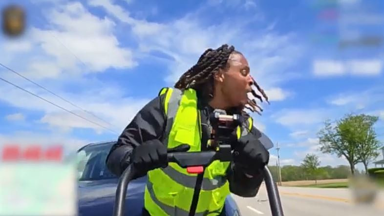 ΗΠΑ: Γνωστός streamer εμβολίστηκε on camera από αυτοκίνητο