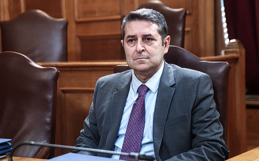 Διασωληνωμένος στη ΜΕΘ με εγκεφαλικό ανεύρυσμα ο Γιώργος Μυλωνάκης