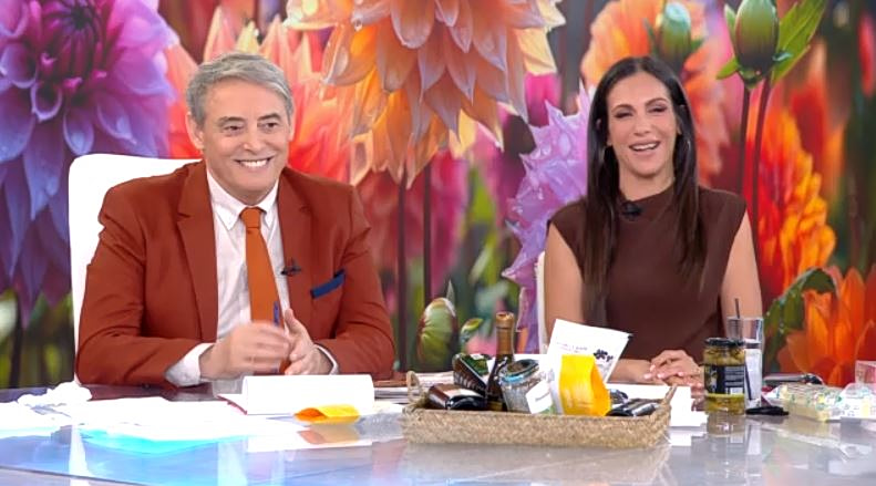 Κοινωνία Ώρα Mega