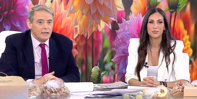 Κοινωνία Ώρα Mega