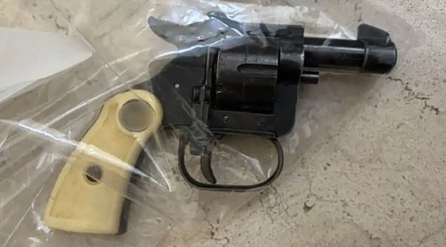 Κολωνός: 73χρονος με περίστροφο πίσω από την απόπειρα ληστείας σε σούπερ μάρκετ