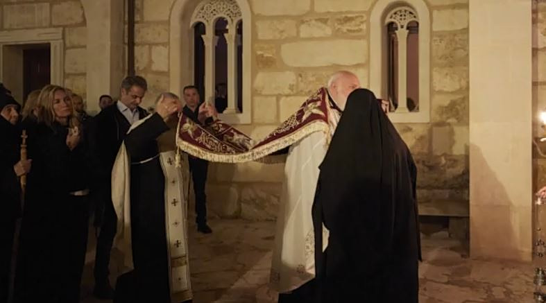 Τα πασχαλινά μηνύματα των πολιτικών αρχηγών