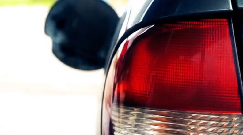 Στη δίνη της αβεβαιότητας παραμένει η αγορά καυσίμων – Σε απόγνωση οι οδηγοί