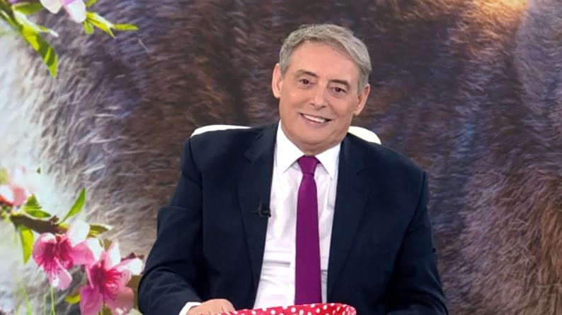 Κοινωνία Ώρα Mega