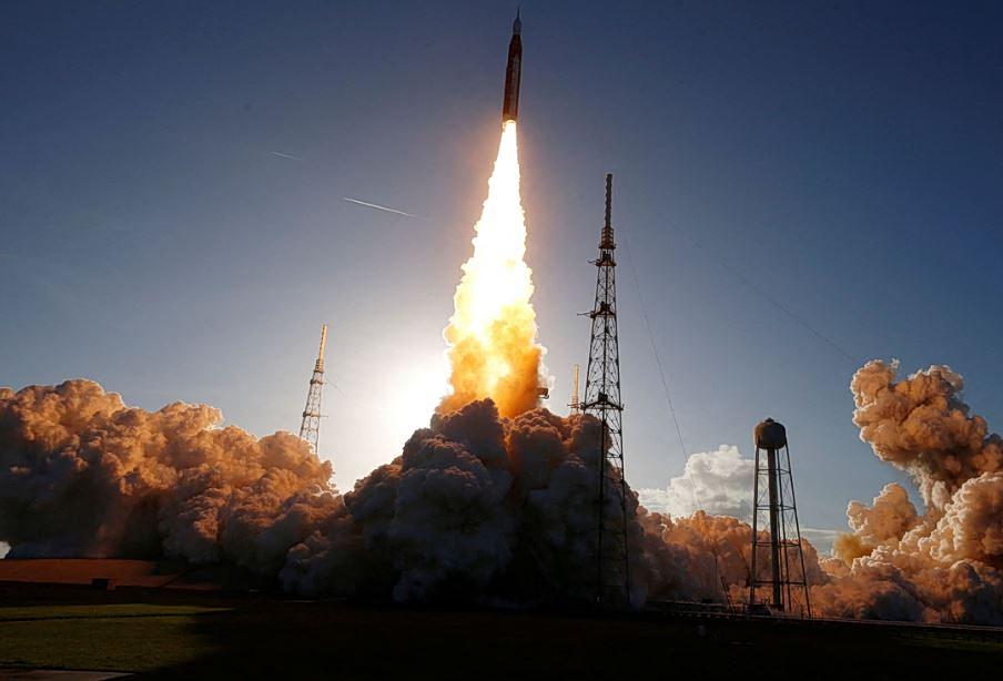 Εκτοξεύτηκε το Artemis II – H NASA επιστρέφει στη Σελήνη