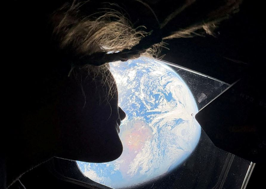 Το Artemis II γράφει ιστορία – Πέρασε στην σκοτεινή & αθέατη πλευρά της Σελήνης