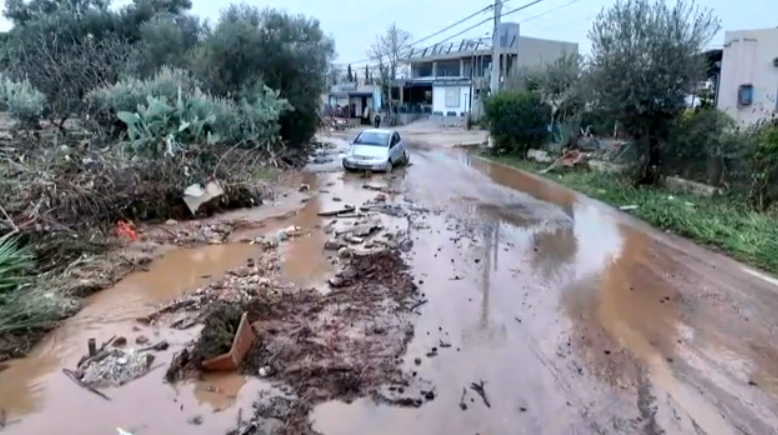 Σε απόγνωση οι πλημμυροπαθείς της Αν. Αττικής – 3 μήνες μετά την καταστροφή και ακόμη… περιμένουν τις αποζημιώσεις